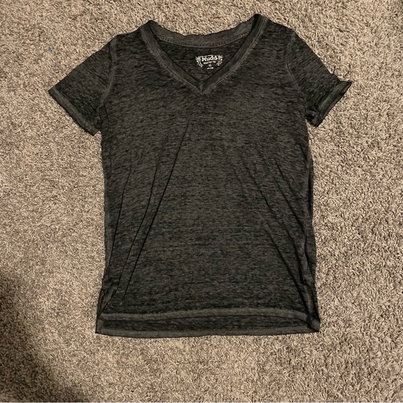 Mudd Gray T-Shirt - Picture 1 of 1